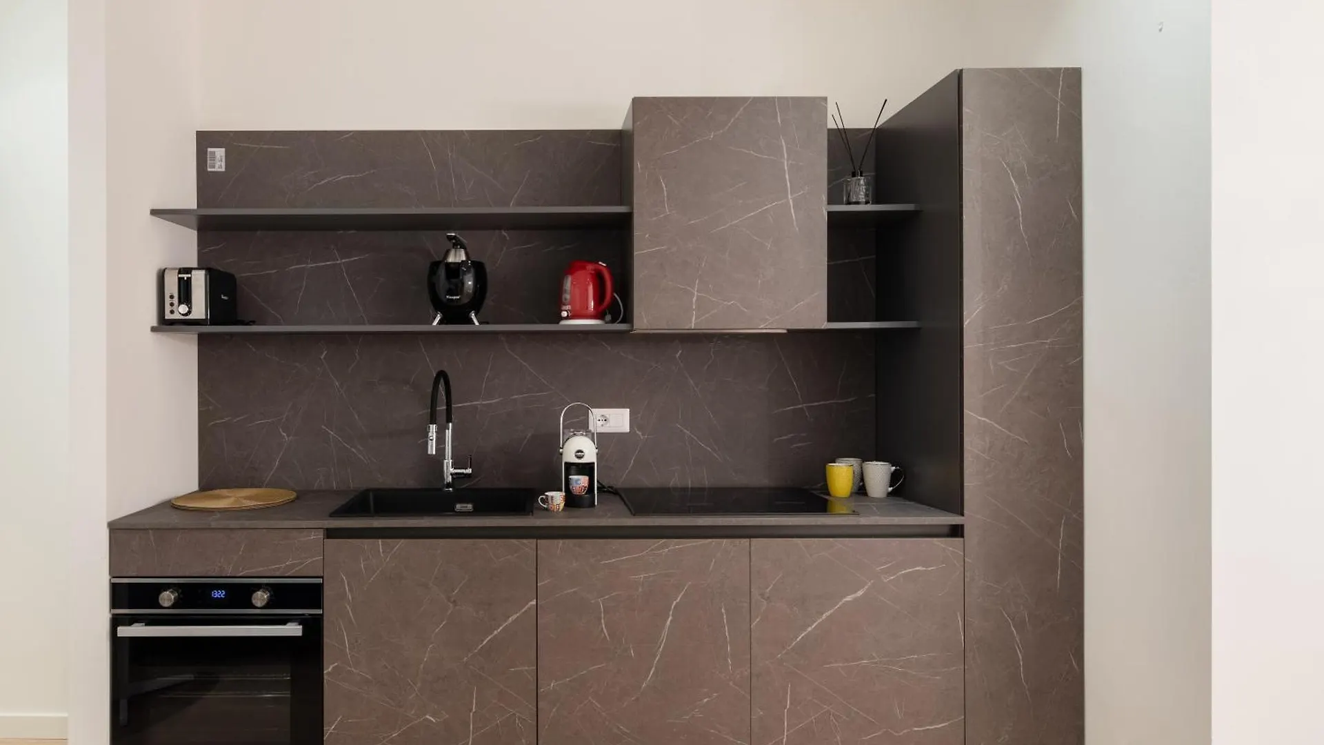 Giulio Cesare Flat Apartment Rome