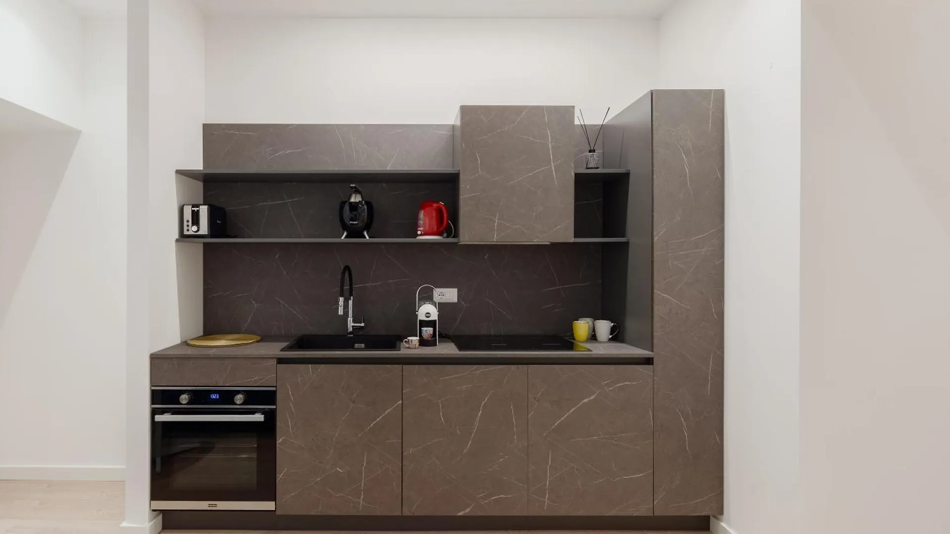 Giulio Cesare Flat Apartment Rome